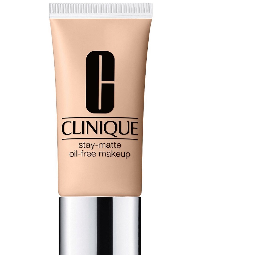 Clinique stay-matte oil-free foundation CN-10